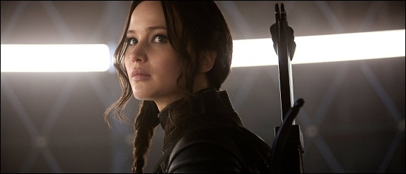 katniss-still-mockingjay-cop