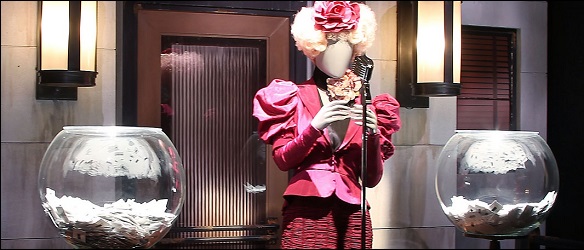 effie-hunger-games-exhibition