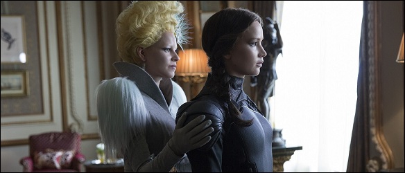 katniss-effie-mockingjay-part-2